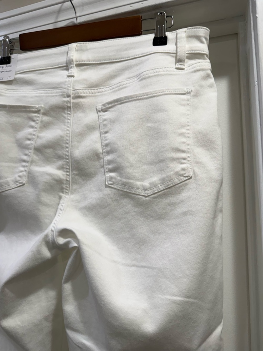 Talbots ππ White Straight Crop Jean Size 12 - Picture 4 of 16